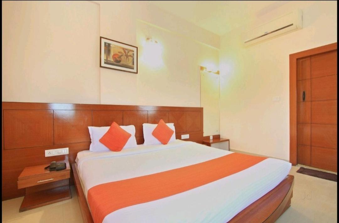 Hotel Stay By The Way Mysore Exterior photo