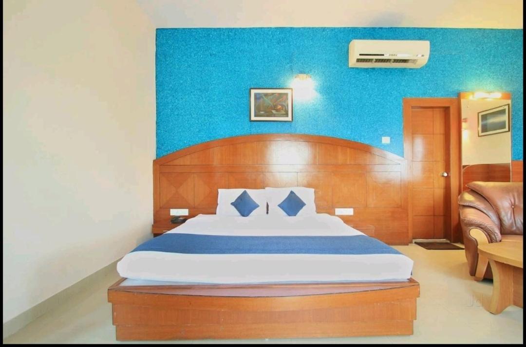 Hotel Stay By The Way Mysore Exterior photo