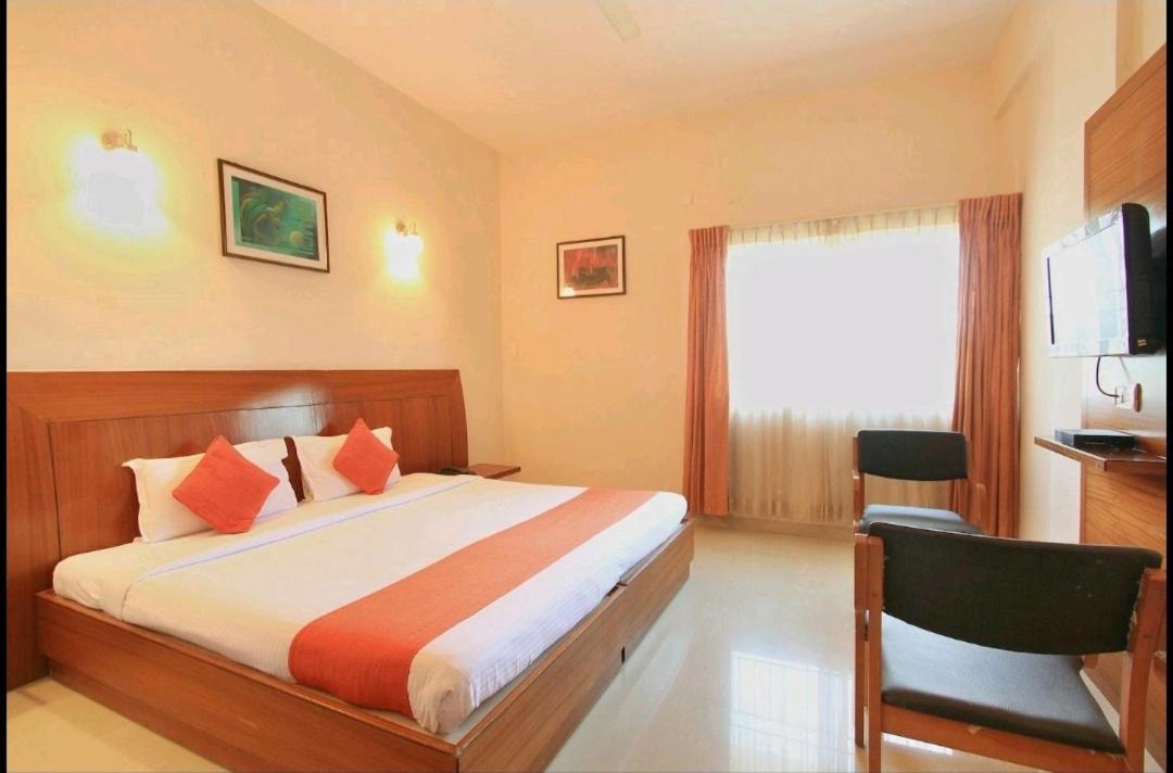 Hotel Stay By The Way Mysore Exterior photo
